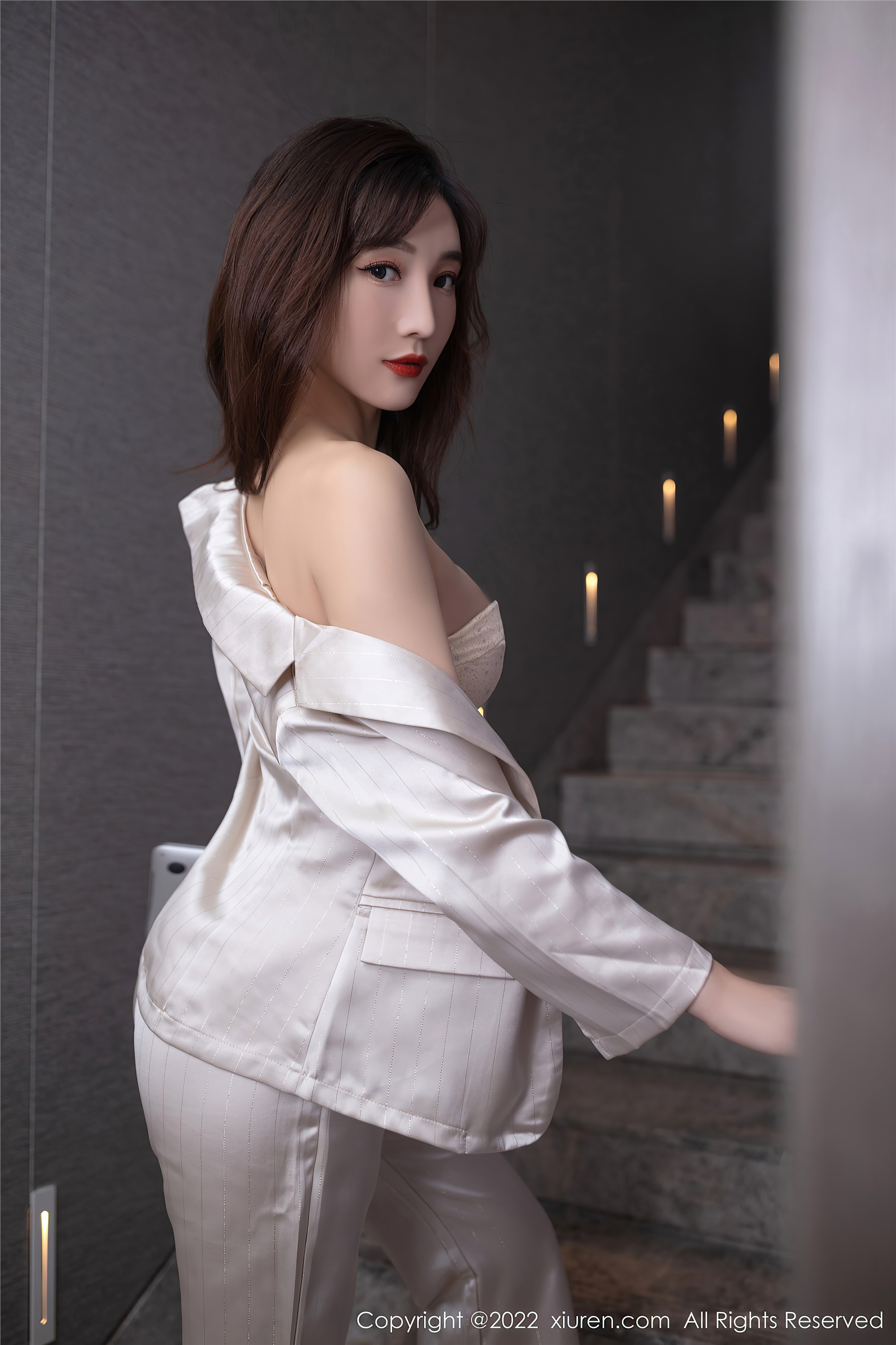 Xiuren秀人网 2022.09.15 NO.5594 陆萱萱